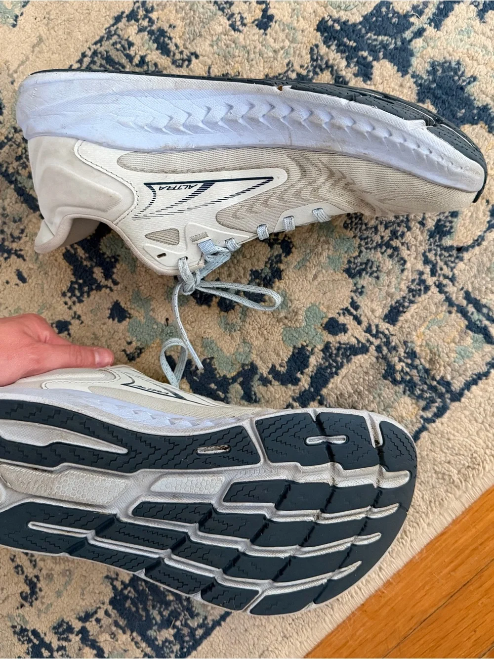 Altra Men's Light Gray and Pale Blue Road Running Shoes